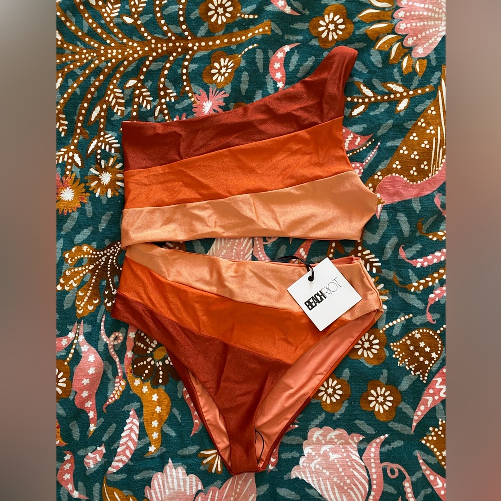 Anthropologie Beach Riot bathing suit size Large NWT